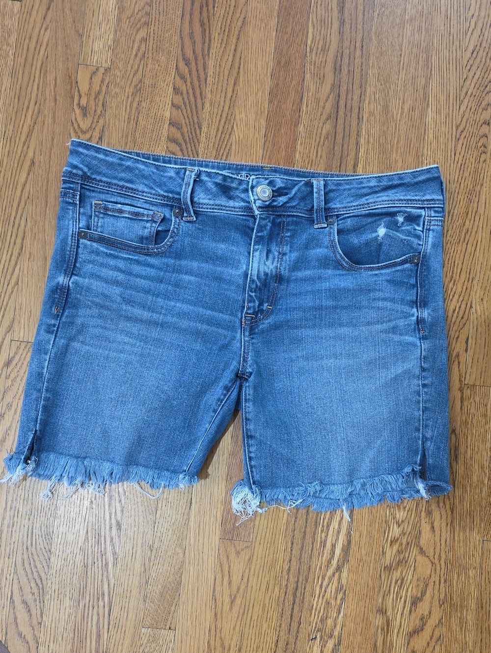 American Eagle Outfitters Distressed Blue Denim Boyfriend Shorts Size 12